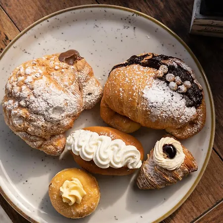 Terrazze Dannunziane Гостевой дом 4*